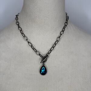 Gunmetal blue teardrop pendant toggle necklace Y2K